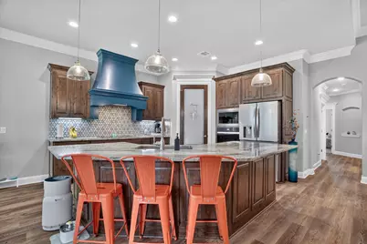 1136 Tremont Lane, Granbury, TX 76049 - Photo 13