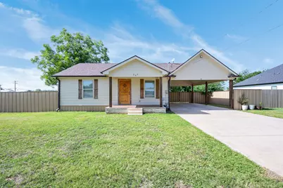205 SW 11th Street, Mineral Wells, TX 76067 - Photo 3
