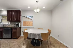 908 Vinecrest Ln, Richardson, TX 75080 - Photo 13