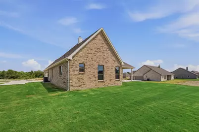711 Water Side Drive, Van Alstyne, TX 75495 - Photo 31