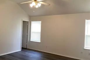 11900 Porcupine Dr, Fort Worth, TX 76244 - Photo 9