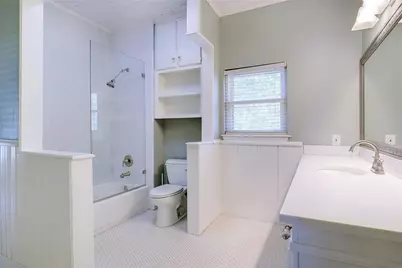 400 W Highland Street, Southlake, TX 76092 - Photo 15