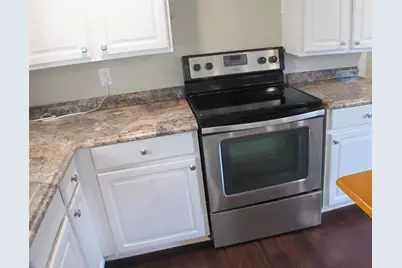 2208 Beverly Drive, Granbury, TX 76048 - Photo 31