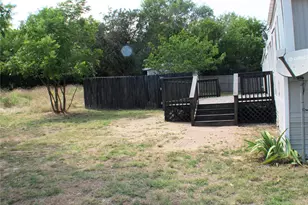 2208 Beverly Dr, Granbury, TX 76048 - Photo 19