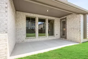 1027 Emerald Trce Dr, Justin, TX 76247 - Photo 39