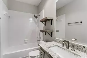 1607 Glenhill Ln, Lewisville, TX 75077 - Photo 7