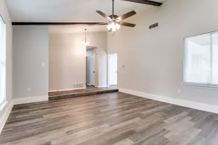 1607 Glenhill Ln, Lewisville, TX 75077 - Photo 3