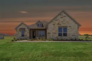 715 Water Side Dr, Van Alstyne, TX 75495 - Photo 1