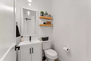 [Address not provided], Carrollton, TX 75010 - Photo 27