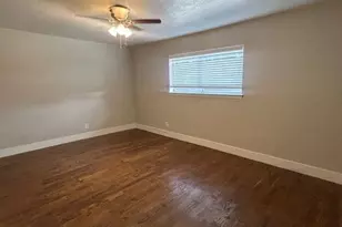 2211 S Vernon Ave, Dallas, TX 75224 - Photo 3