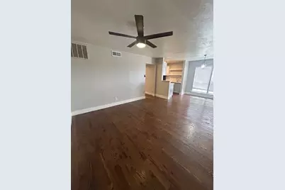 2211 S Vernon Avenue #101, Dallas, TX 75224 - Photo 9