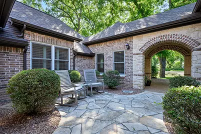 7402 Hanover Court, Granbury, TX 76049 - Photo 5