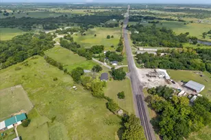 101 SE County Road 2240, Corsicana, TX 75109 - Photo 29