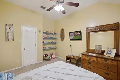 568 Willowview Drive, Saginaw, TX 76179 - Photo 21