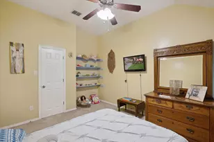 568 Willowview Dr, Saginaw, TX 76179 - Photo 21