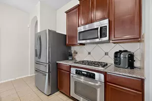 404 Castle St, DeSoto, TX 75115 - Photo 13