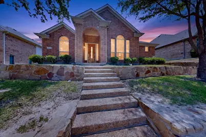 404 Castle Street, DeSoto, TX 75115 - Photo 1