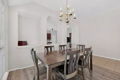 404 Castle Street, DeSoto, TX 75115 - Photo 17
