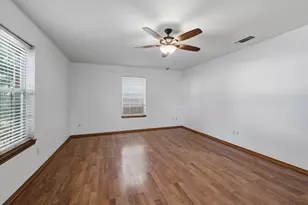 1406 S Elm St, Weatherford, TX 76086 - Photo 3