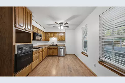 1406 S Elm Street, Weatherford, TX 76086 - Photo 5