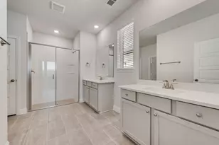 617 Marcus Ln, Crowley, TX 76036 - Photo 5