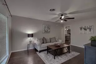 1911 Cypress Ct, Gainesville, TX 76240 - Photo 7