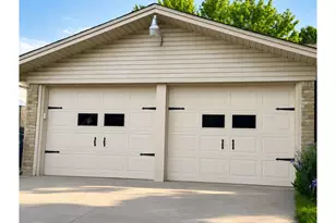 1911 Cypress Ct, Gainesville, TX 76240 - Photo 3