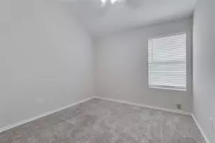 1152 Galicia Ln, Dallas, TX 75217 - Photo 33