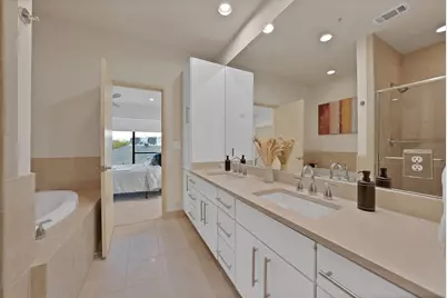 4111 Newton Avenue #38, Dallas, TX 75219 - Photo 23
