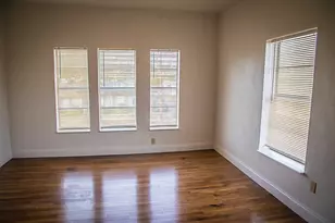 709 W Cannon St, Fort Worth, TX 76104 - Photo 7