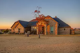 7320 Spring Ranch Ct, Godley, TX 76044 - Photo 13