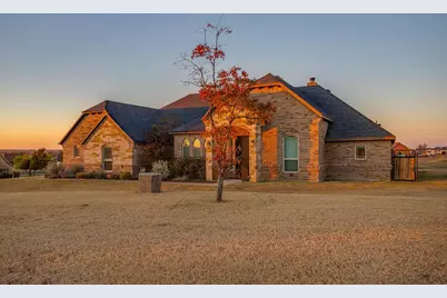 7320 Spring Ranch Court, Godley, TX 76044 - Photo 13