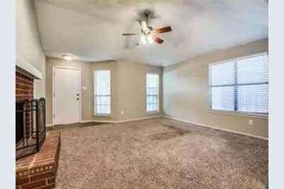 524 Grace, Coppell, TX 75019 - Photo 5