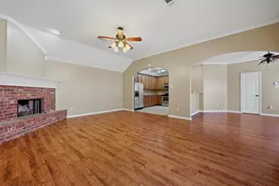 2704 Rex Cruse Dr, Sherman, TX 75092 - Photo 11