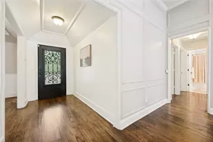 7718 Arborside Dr, Dallas, TX 75231 - Photo 3