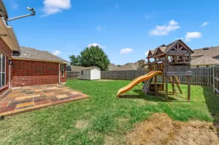 3004 Sweetleaf Dr, Little Elm, TX 75068 - Photo 13