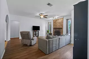 2101 Camellia St, Denton, TX 76205 - Photo 5