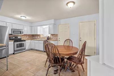 2101 Camellia Street, Denton, TX 76205 - Photo 11