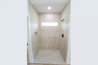 614 W Wheeler Street, Breckenridge, TX 76424 - Photo 9
