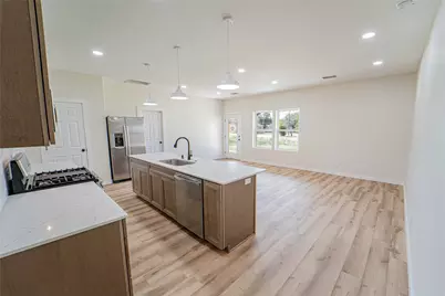 614 W Wheeler Street, Breckenridge, TX 76424 - Photo 3