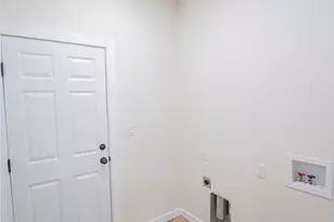 614 W Wheeler St, Breckenridge, TX 76424 - Photo 21