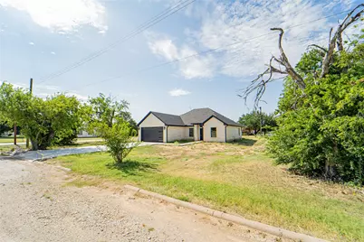614 W Wheeler Street, Breckenridge, TX 76424 - Photo 27