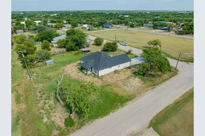614 W Wheeler Street, Breckenridge, TX 76424 - Photo 31