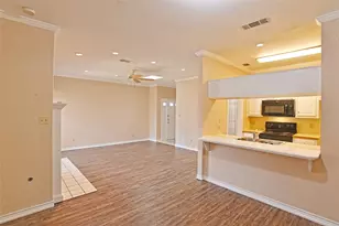 145 E Windsor Dr, Denton, TX 76209 - Photo 9