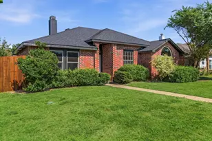 4822 Mize Ct, Rowlett, TX 75088 - Photo 3