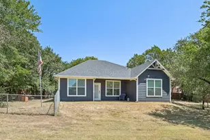 505 S Sky Ct, Granbury, TX 76049 - Photo 33