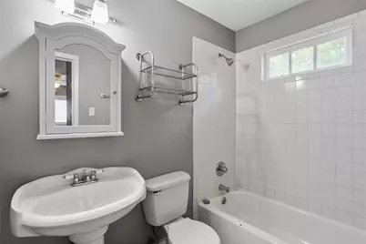 1903 Washington Avenue, Fort Worth, TX 76110 - Photo 11