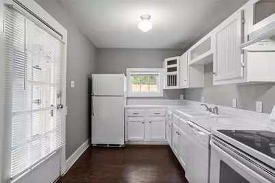 1903 Washington Avenue, Fort Worth, TX 76110 - Photo 7