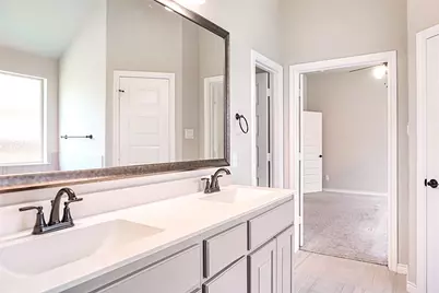 [Address not provided], Grand Prairie, TX 75052 - Photo 15