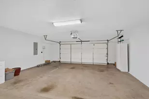12001 Lockhart Ct, Denton, TX 76207 - Photo 31